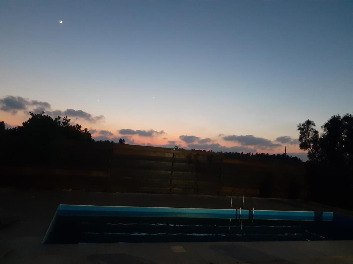 Sunset Villa Пафос Екстериор снимка