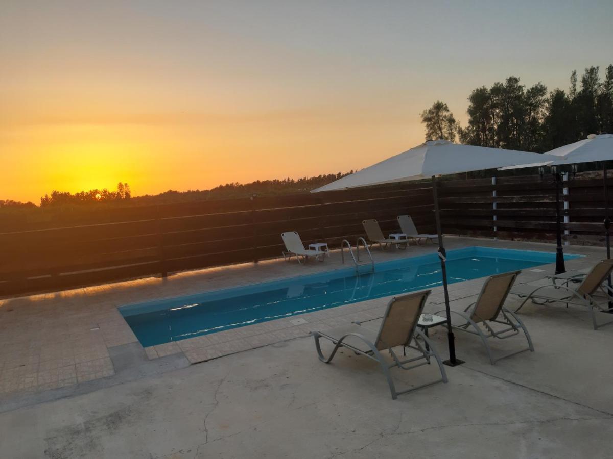 Sunset Villa Пафос Екстериор снимка